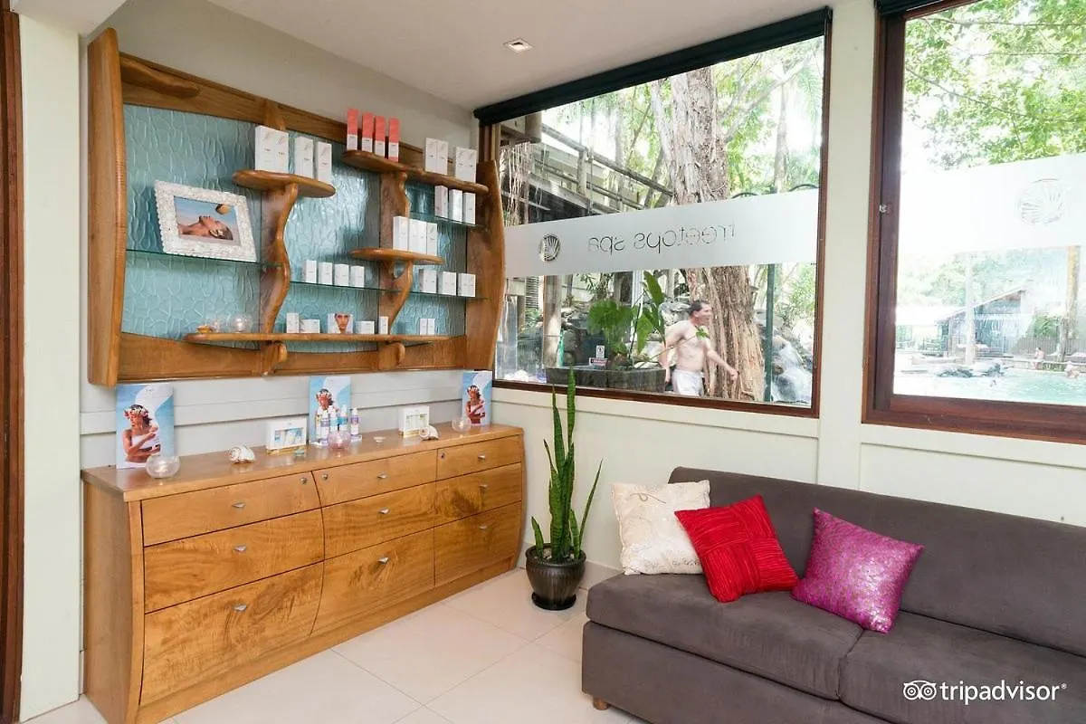Sonia'S At Ramada Resort Free Wifi Port Douglas Australia
