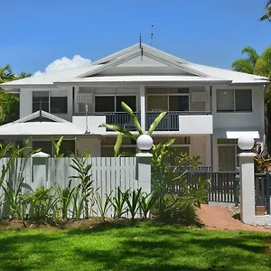 Seascape Holidays - Tropic Sands Port Douglas
